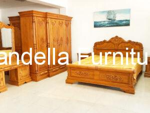 Bedroom set King Size Bed